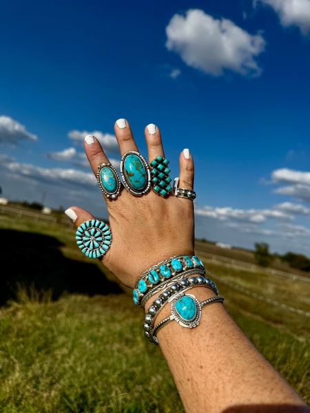 Kingman Turquoise and Sterling Silver || Size 8 Ring