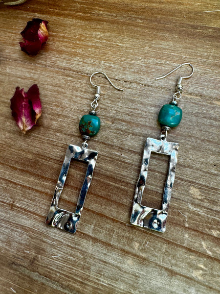 Green Turquoise Rectangle || Earrings