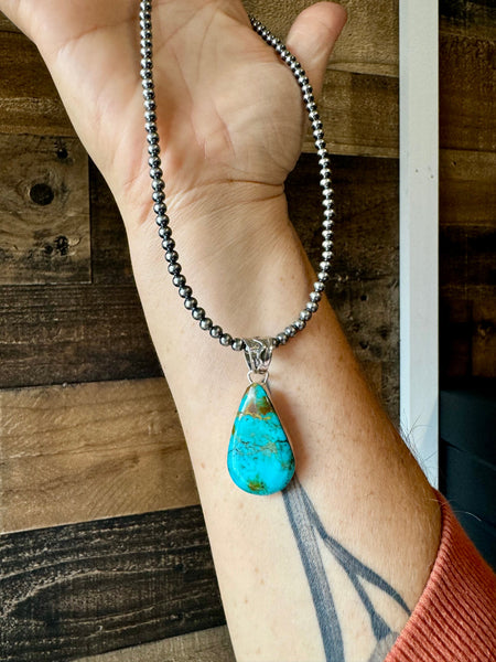 Kingman Turquoise and Sterling Silver || Pendant