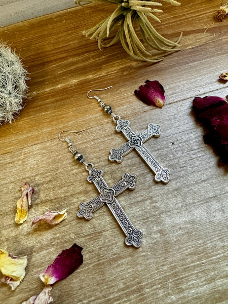 6 mm Cross Sterling Silvers Pearls || Earrings