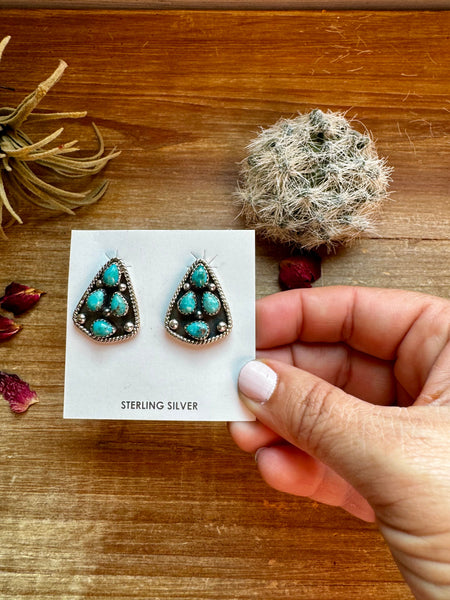 Kingman Turquoise and Sterling Silver || Stud Earrings