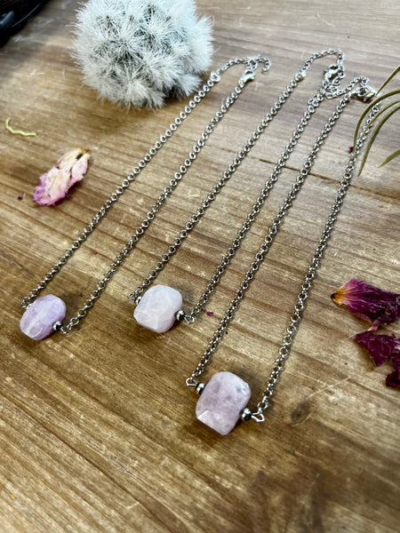 Kunzite Stone with Sterling Silver Pearls || Choker Necklace