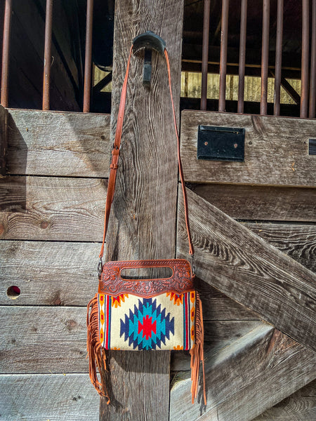 The Laramie Crossbody