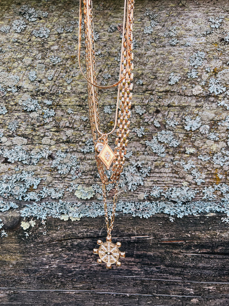 The Everly Necklace