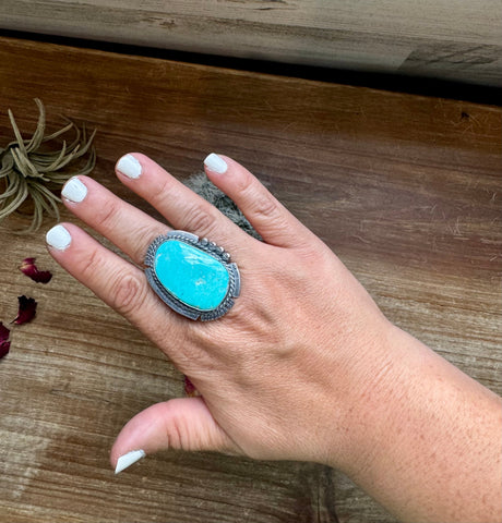 Kingman Turquoise and Sterling Silver || Size 10 Ring