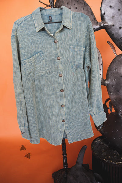 ACRES BUTTON UP* TEAL