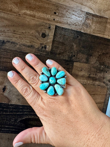 Royston Turquoise and Sterling Silver Flower || Size 7 Ring