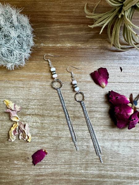 Pink Conch and Sterling Silver Pearls || Dangle Earrings