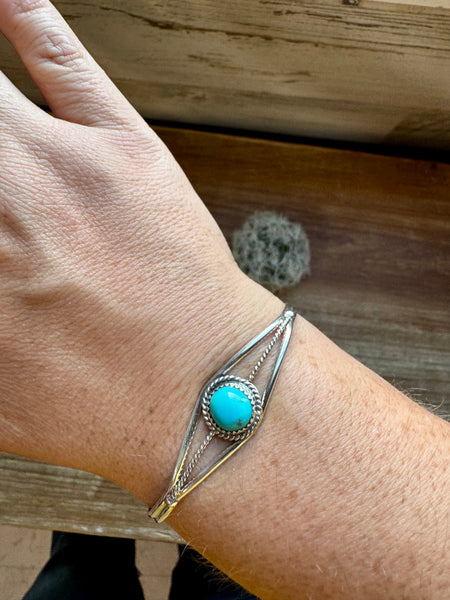 Sterling Silver with Kingman Turquoise Cuff || Bracelet