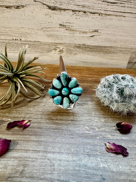 Royston Turquoise and Sterling Silver Flower || Size 7 Ring