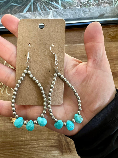 Teardrop Magnesite Turquoise and Silver Plated Beads || Earrings