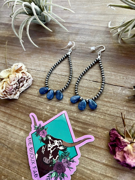 Teardrop Kyanite and 3 mm Sterling Silver Pearls || Earrings