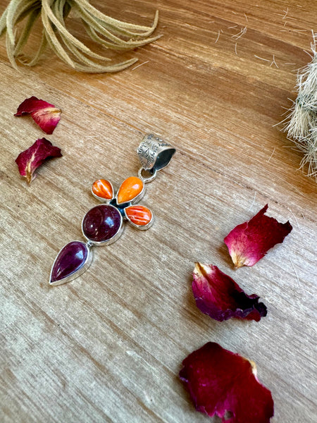 Sterling Silver with Purple and Orange Spiny || Pendant