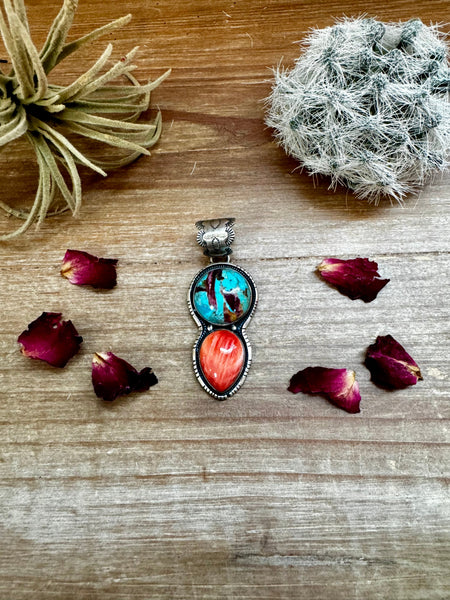 Sterling Silver with Orange Spiny and Turquoise || Pendant