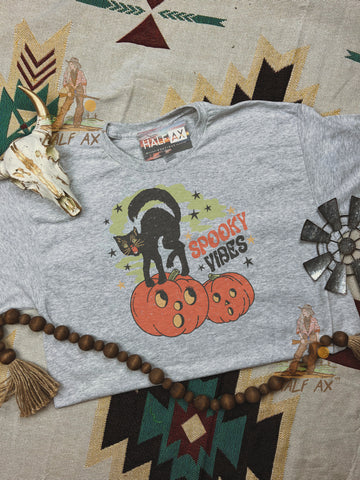 Spooky Vibes || Tee