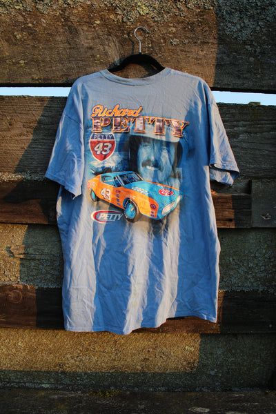 The King || Thrifted